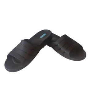 OKA b Grayson Slide Sandal Shoes